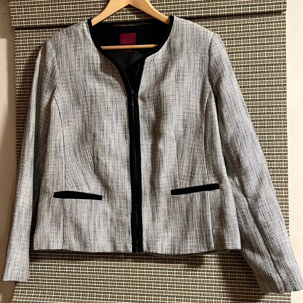Blazer. Zip up. 212 Collection